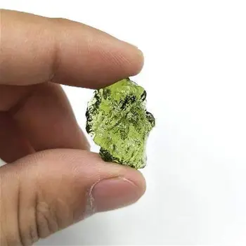 Moldavite Pingente Verde de Forma Irregular Moldavite checa Meteorito Matérias Desbaste Energia de Cristal de Pedra para Fazer a Jóia de Arte